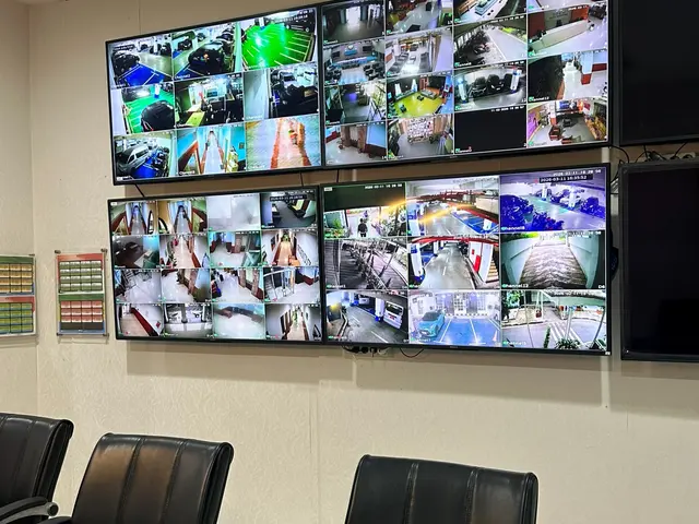 Video wall pemantauan CCTV